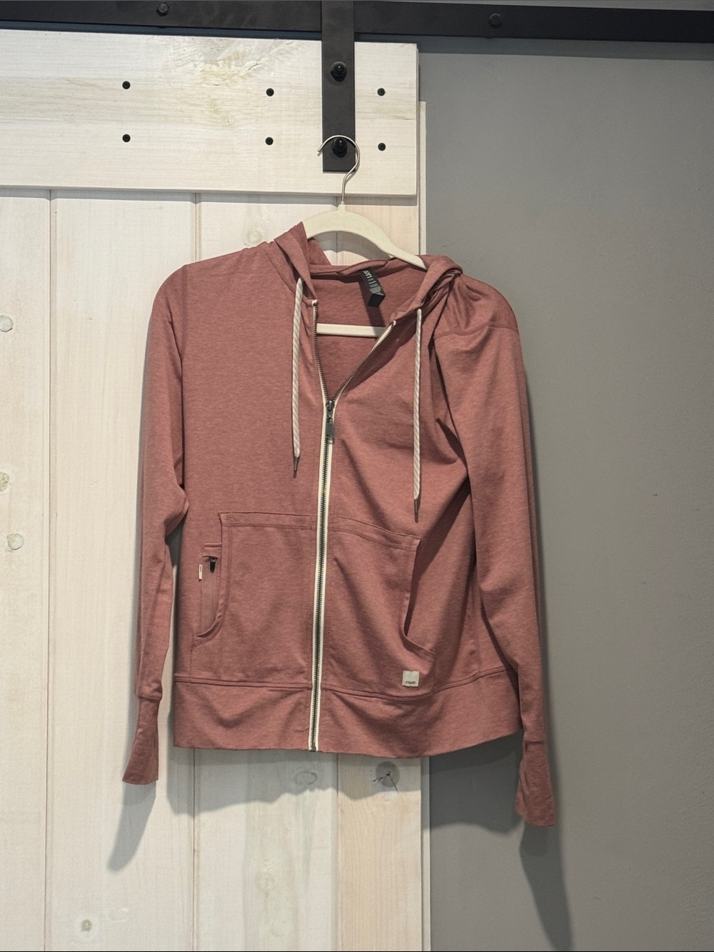 Vuori Matching Set - Halo Essential Zip-Up Hoodie and Performance Jogger - Picture 7 of 9